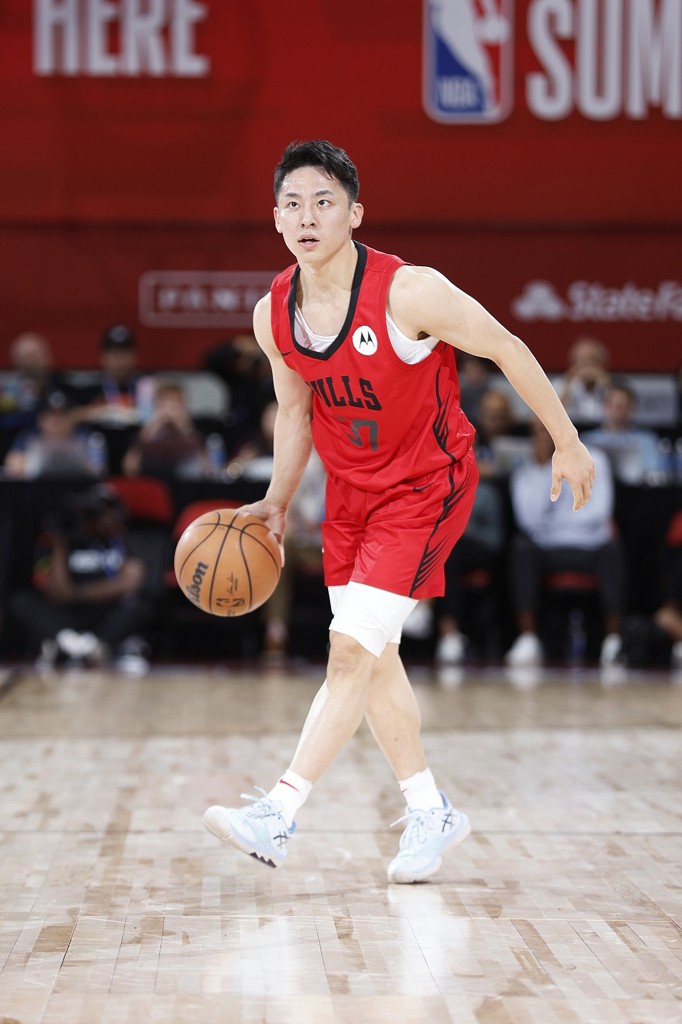 麦穗丰：河村打一年NBA现在打夏联还这样 看来励志故事似乎讲完了